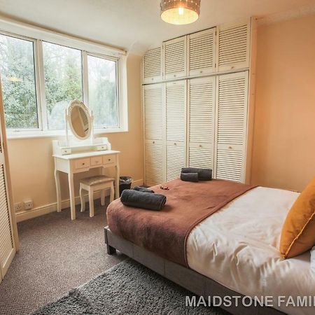 Maidstone Family Homes Upper Road Cottage Dış mekan fotoğraf