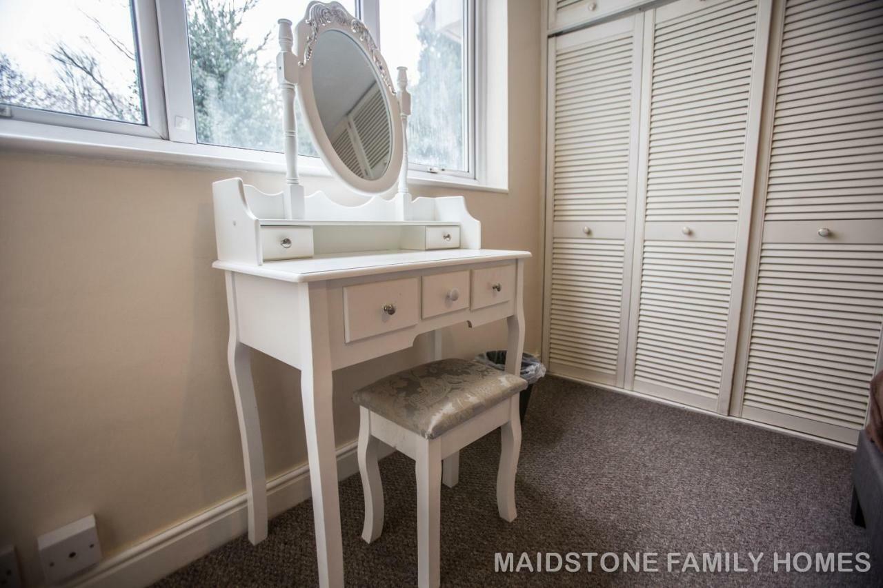 Maidstone Family Homes Upper Road Cottage Dış mekan fotoğraf